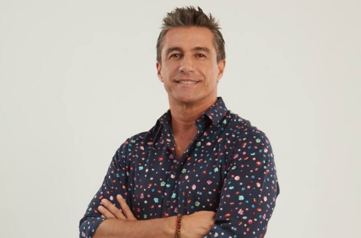 "Llegaron los papás": Fernando Solabarrieta compartió especial cena familiar junto a sus progenitores y su hijo Nicolás
