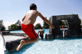 Piscinas, gimnasios y cines ya cuentan con protocolo para su apertura
