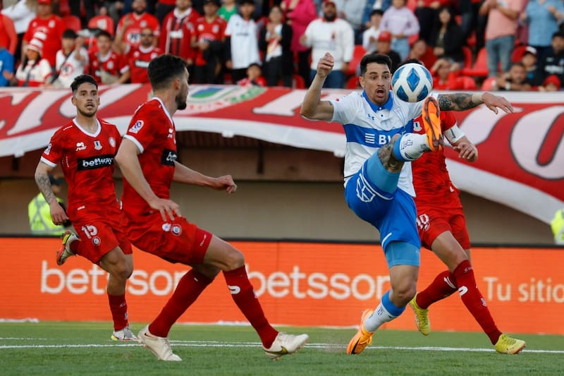 Universidad Católica vs Unión La Calera chocarán en el Nicolás Chahuán. Foto: Agencia Aton.