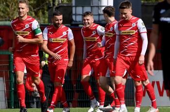 VIDEO l ¡Increíble! El gol de chilena a los 9 segundos que está dando la vuelta al mundo