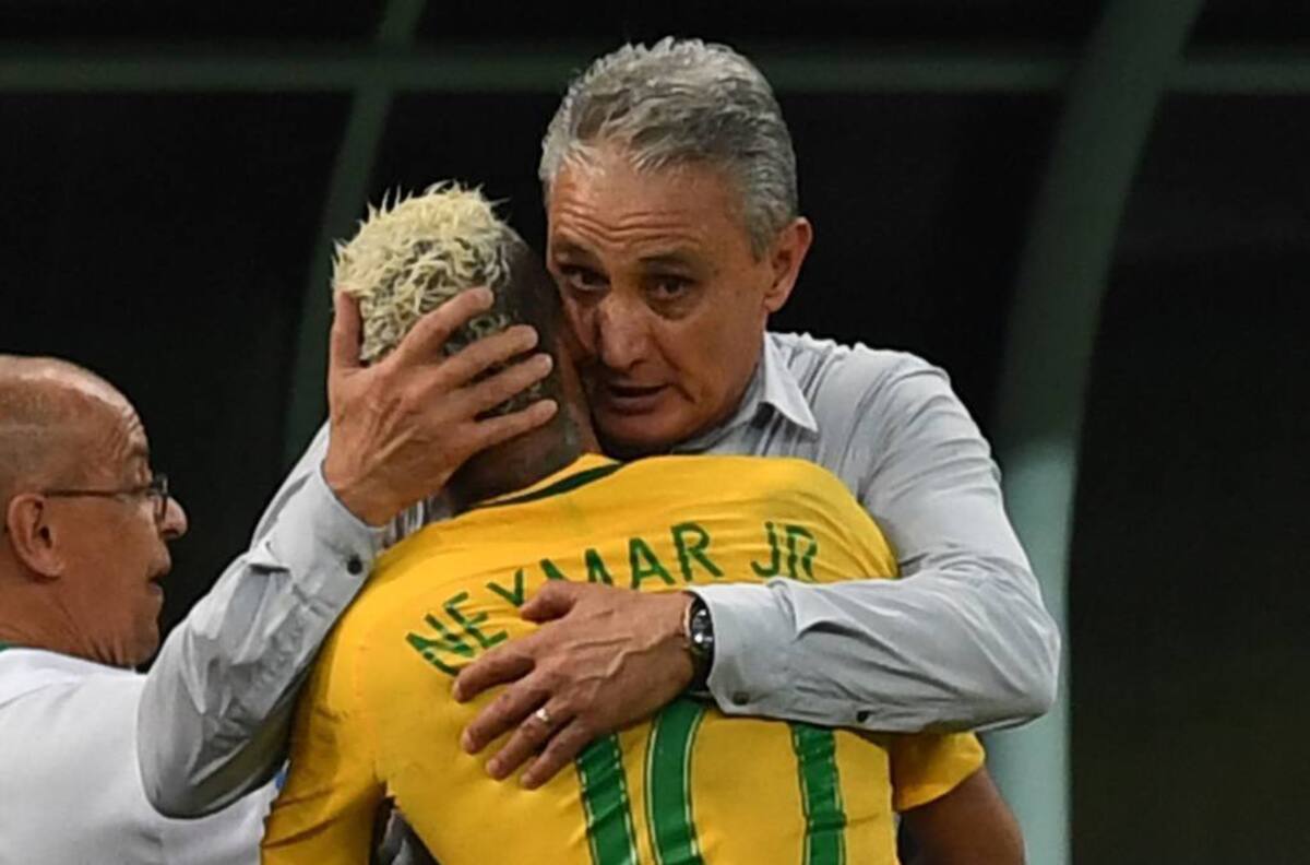 Tite dedicó un especial análisis para Neymar: "Solo está debajo de CR7 y Messi"