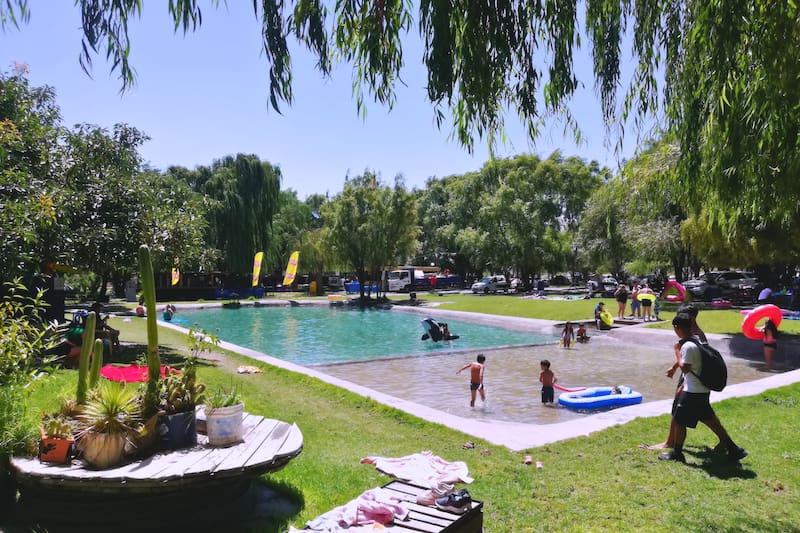 Una de las mejores alternativas que tienes para salir cerca de Santiago con la familia. Créditos: Google Maps.