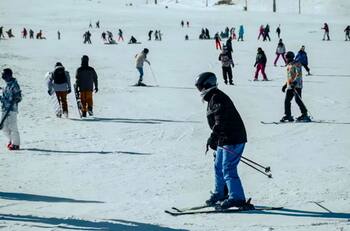Hasta 30% de descuento: Visa ofrece rebajas en centros de ski y montaña para las vacaciones de invierno