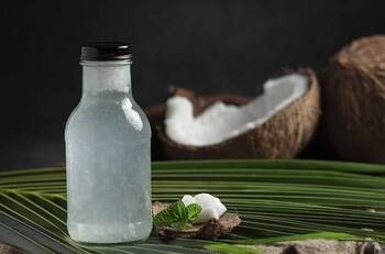 ¿Por qué beber agua de coco es saludable?