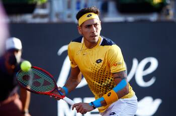 Debut y despedida: Alejandro Tabilo cayó prematuramente en el ATP de Los Cabos