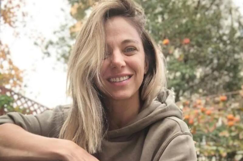 se grabó cerca de la naturaleza para entregar su mensaje.