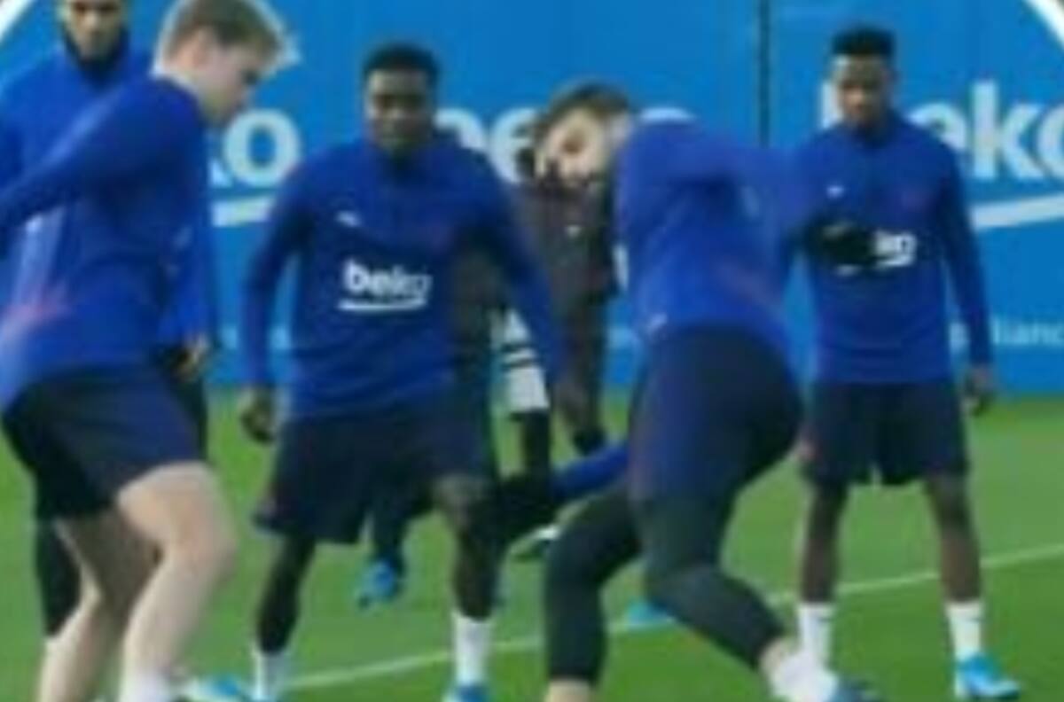 Fantástico túnel de De Jong que dejó en ridículo a Piqué en práctica de Barcelona