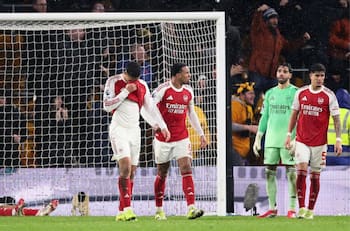 Papelón del Arsenal ante el colista deja al rojo vivo la definición de la Premier League