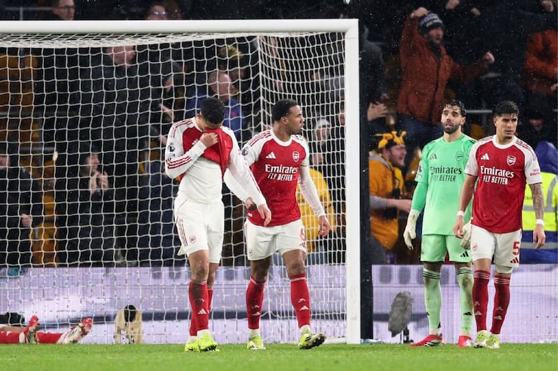 Arsenal empató ante el colista y la liga inglesa está que arde. Foto: EFE.