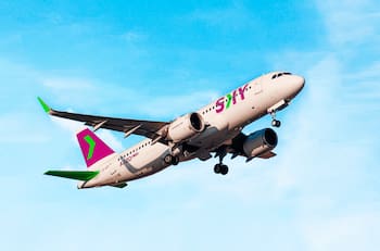 Sky suspende vuelos Santiago-Bogotá: ¿Qué hacer si ya compré pasajes?