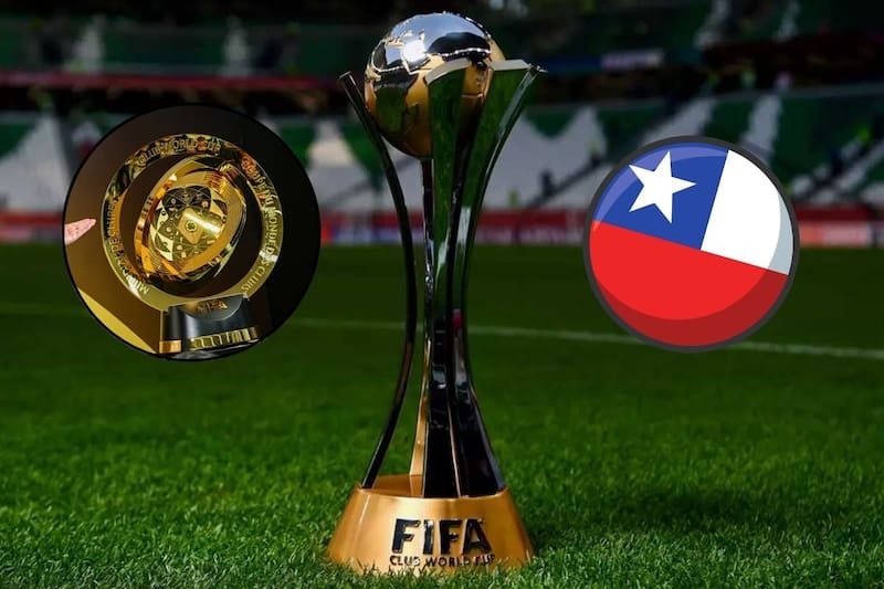 El antiguo trofeo de la FIFA que ganaron dos chilenos.
