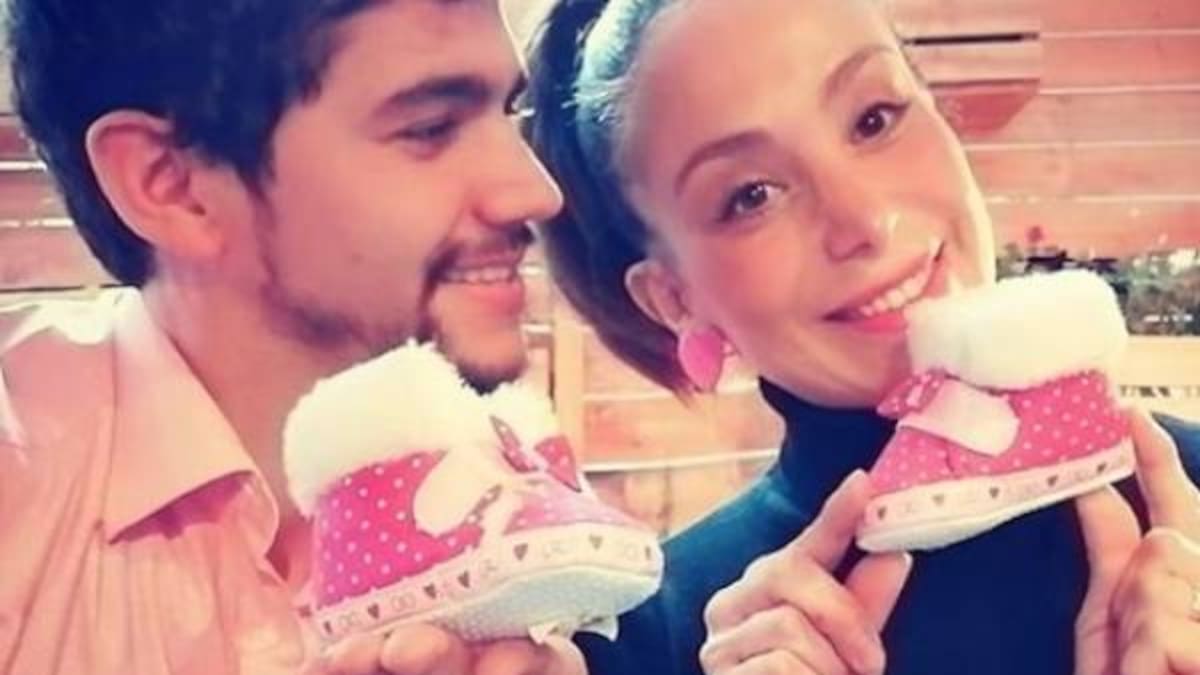 Yamna Lobos fue mamá y encantó con tierna imagen de su hija
