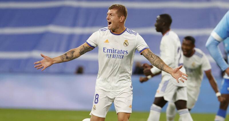 Toni Kroos tras marcar un gol con la camiseta del Real Madrid. Foto: EFE.