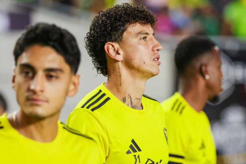 El defensor regresa al fútbol europeo.