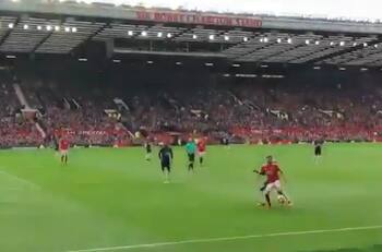 El magistral control de balón de Juan Mata que captó un hincha desde la grada