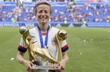 Lo ganó todo: Megan Rapinoe se quedó con Bota de Oro y Balón de Oro en Mundial femenino
