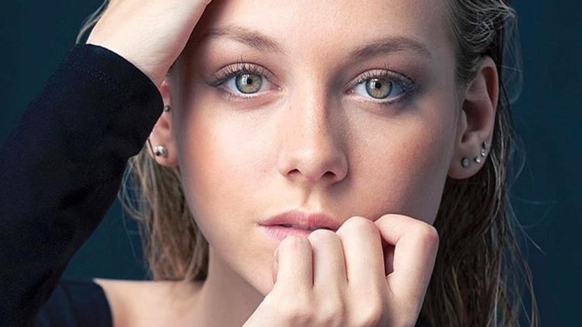 Ester Expósito causó sensación en redes mostrando sus vacaciones en Marbella