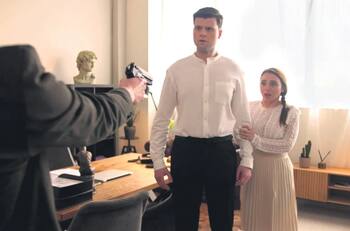 Es actriz chilena, participó en Pobre Novio y hoy se luce en una serie de televisión en Lituania