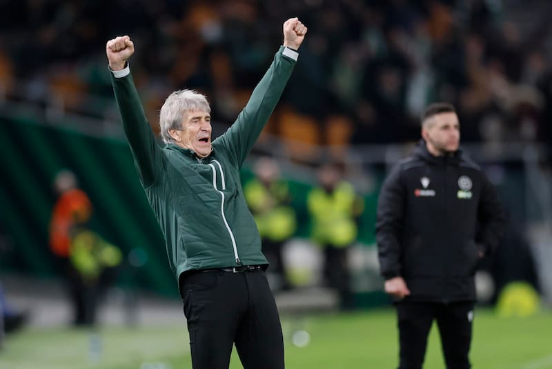 Manuel Pellegrini, de momento, está metiendo a su Betis en la Champions. Foto: EFE.