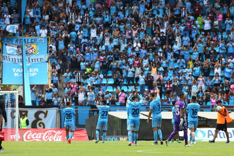 no se relaja a pesar de ser los punteros del Campeonato Nacional. Foto: Alex Diaz/Photosport