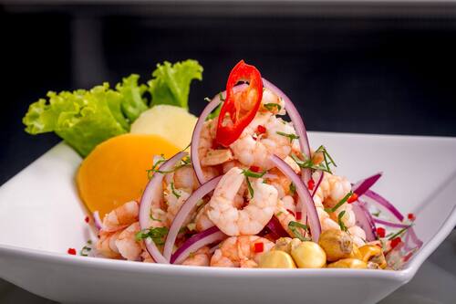 Este ceviche no lleva tantos ingredientes y prepararlo es muy sencillo.