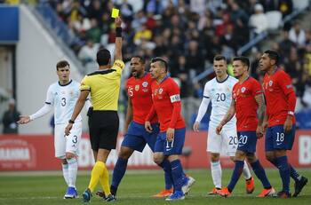 Paulo Dybala reveló curioso insulto de un jugador de La Roja en la última Copa América