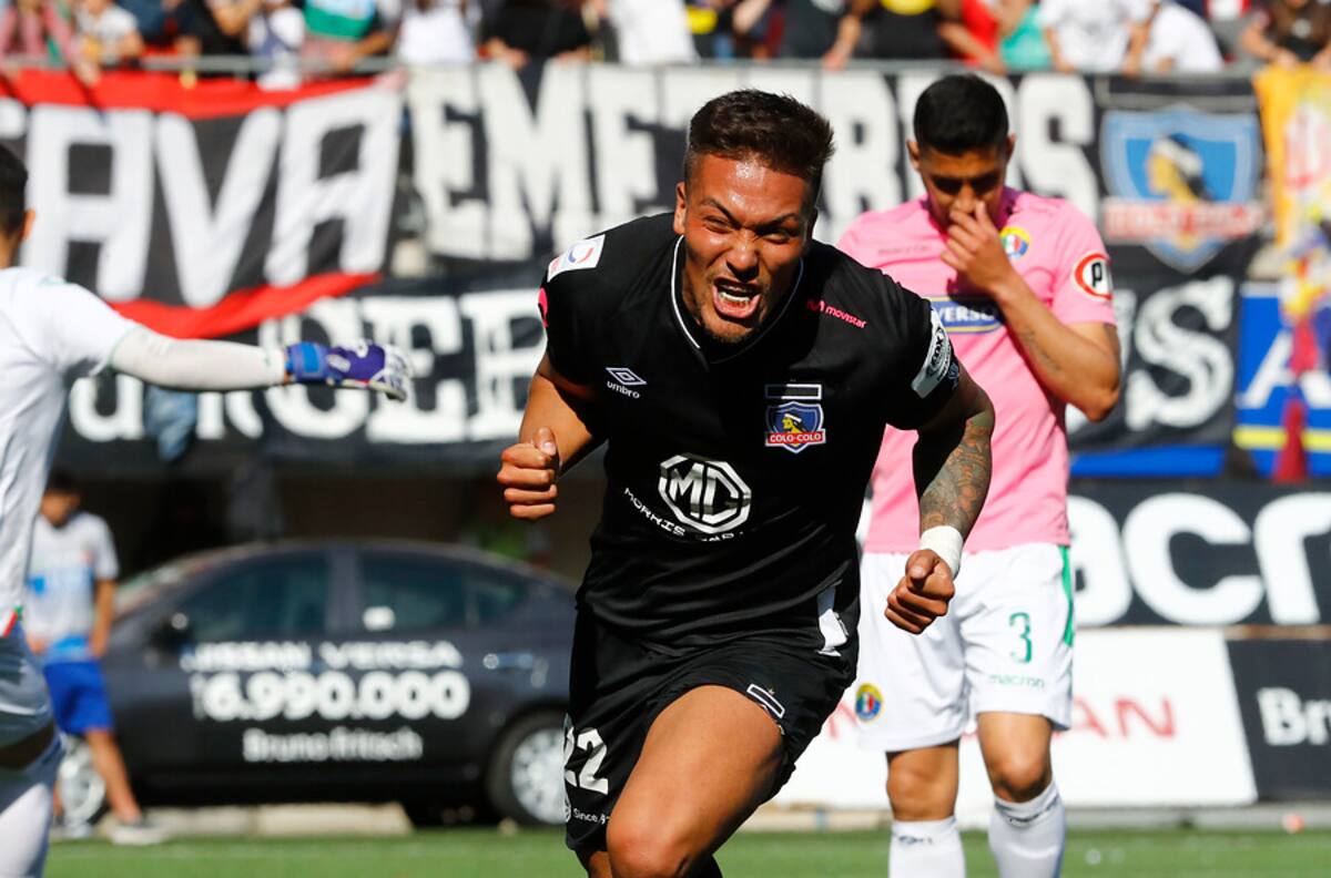 ¿Pero cómo? El increíble gol que se perdió Javier Parraguez