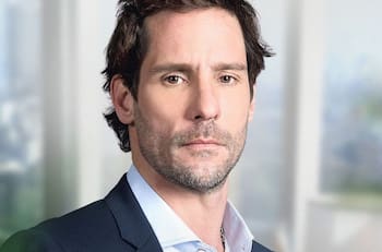 “Encubridor”: Actriz que funó a Roberto Farías se lanza con todo contra Gonzalo Valenzuela