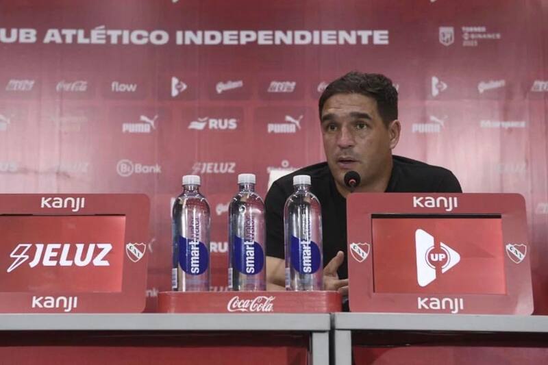 Leandro Stillitano no la tuvo para nada fácil en Independiente, dejando al equipo en la vigésima posición.
