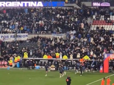 Pero no es Clásico: Argentina se burla de Chile con este insolente cántico en el Monumental