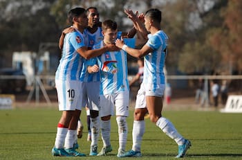 Con cuatro jugadores del líder Magallanes: Así es la formación más valiosa de la Primera B