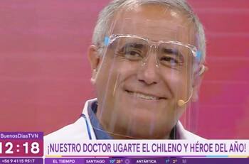 Aplastado: Doctor Ugarte no pudo dormir ni trabajar debido al entusiasmo de sus perritos