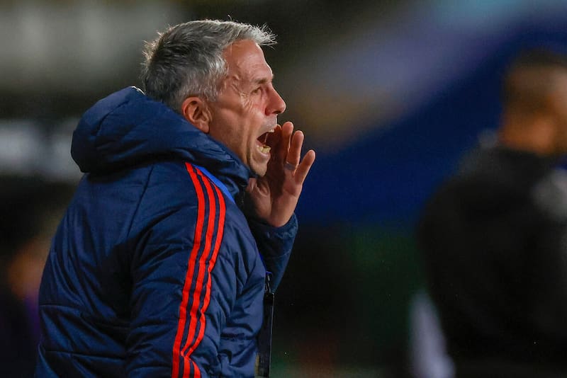 ¿Se va? Gustavo Álvarez preocupa a la U tras clasificar a semifinales de Copa Sudamericana. Foto: Aton.