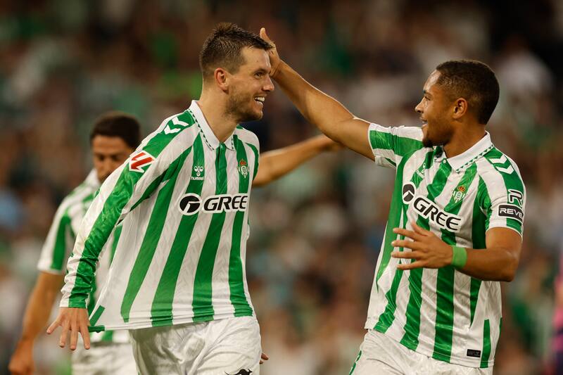 salvó al Betis anotando al minuto 85.