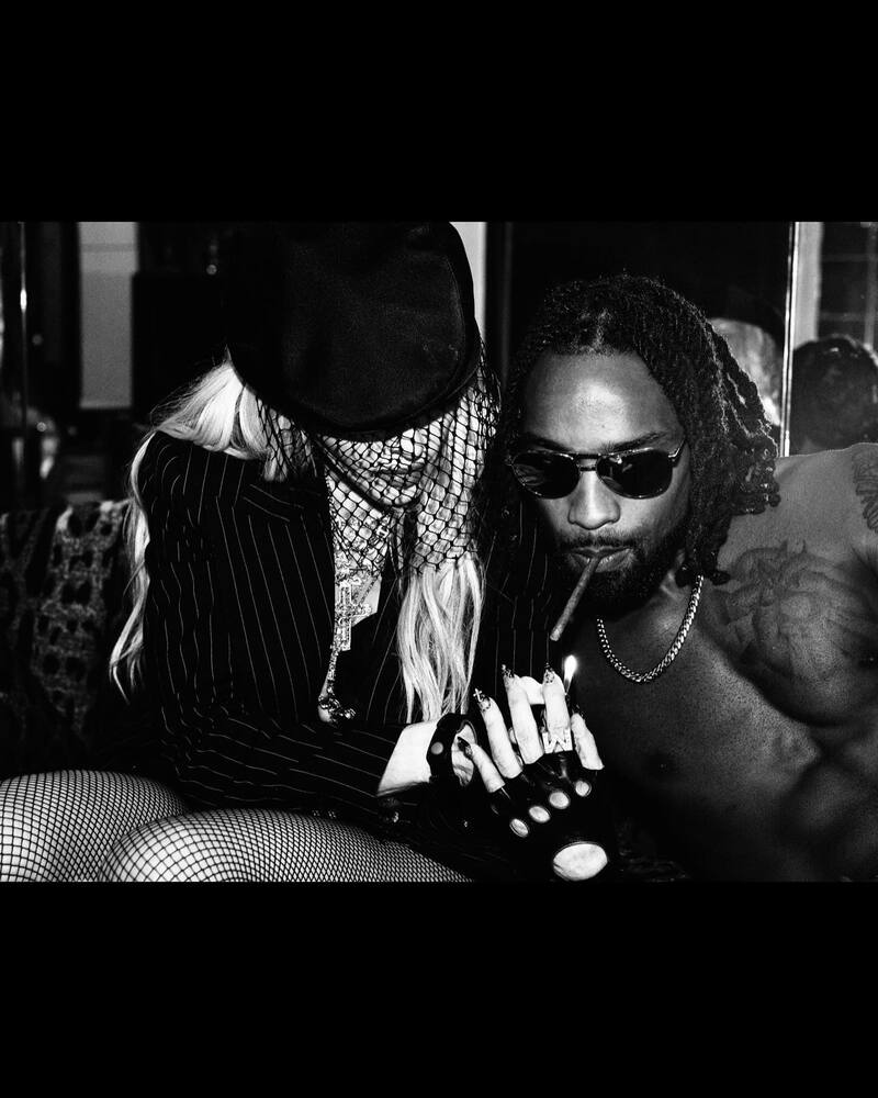 Madonna junto a su novio