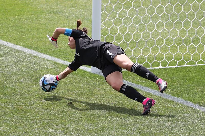 La portera y capitana de La Roja contuvo un lanzamiento penal en el duelo contra Haití.