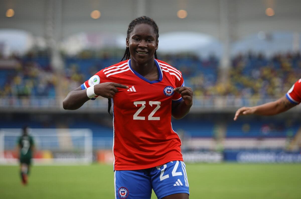 Férrea defensa a Mary Valencia tras el acoso en redes sociales por dichos racistas: "No está sola"