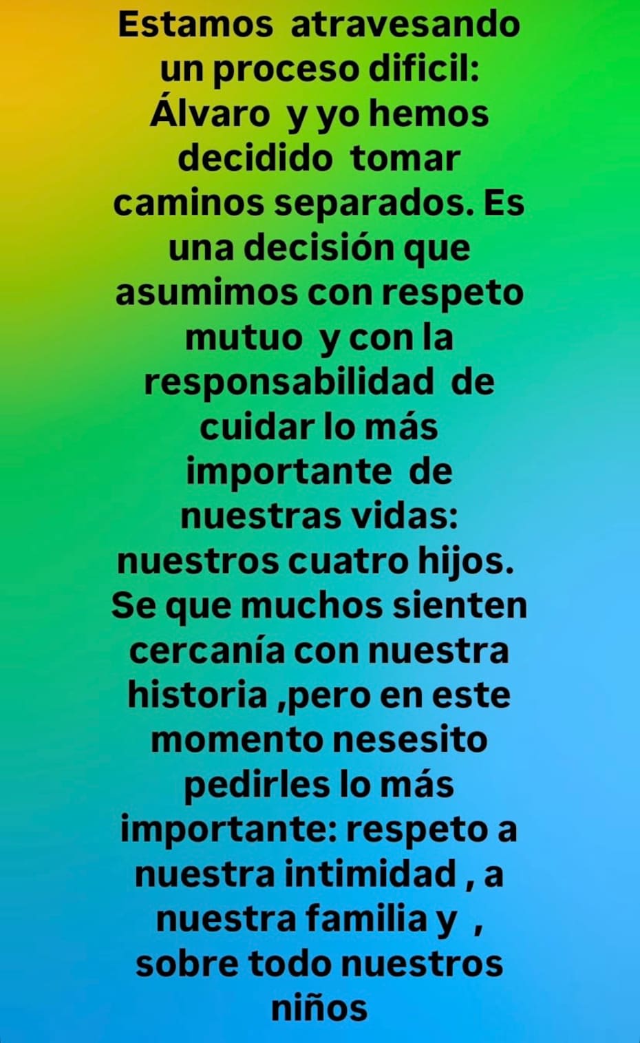 La bailarina rompió el silencio.