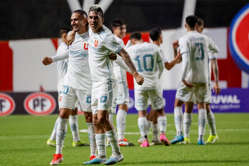 Los pupilos de Gustavo Álvarez ya jugar este año en el Nicolás Chahuán: le ganaron a La Calera por 3-1. Foto: Aton.