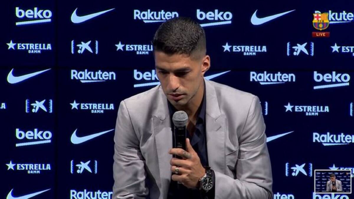 Luis Suárez rompió en llanto en medio de su conferencia para despedirse del Barcelona