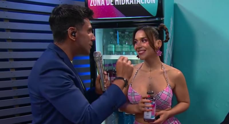 Carlyn Romero hablando sobre Esteban Paredes.