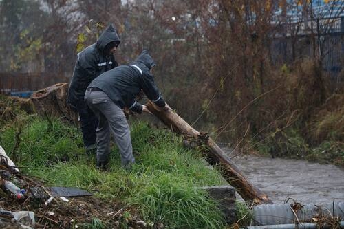 Varios ríos de la zona centro sur del país están en riesgo de desborde.