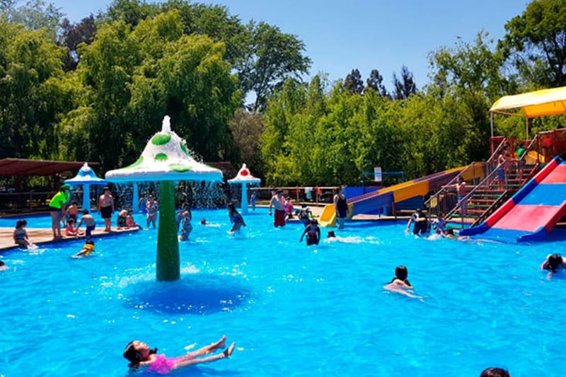 Sus piscinas son ideales para escapar del calor de la época. Foto: Sitio web Don Yayo.