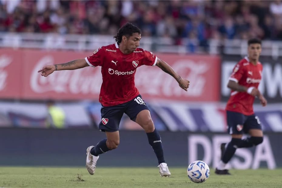 Luciano Cabral en Independiente. Foto: Instagram @caindependiente