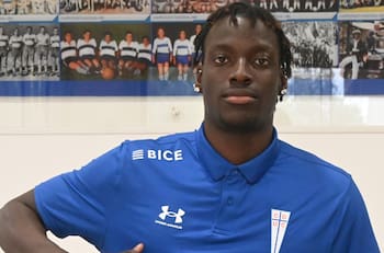 ¿Quién es Ousman Touray, el nuevo “refuerzo” de la Universidad Católica de Ariel Holan?