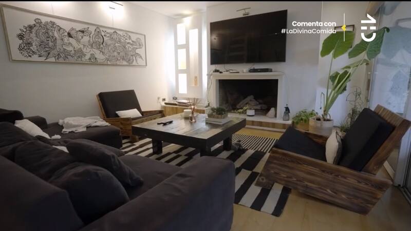 Gianella Marengo tiene una casa con concepto minimalista.