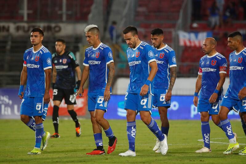 Los azules viajarán este sábado a Calama para enfrentar a Cobreloa. Foto: Aton.