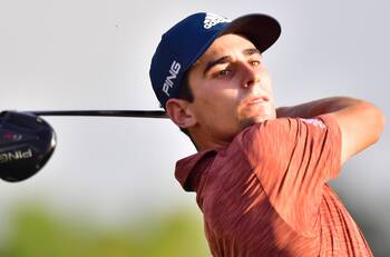 Joaquín Niemann se salvó y pasa el corte tras gran repunte en los playoffs de la FedEx Cup