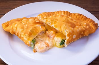 Receta empanadas de queso camarón: Esta preparación es un infaltable de Semana Santa