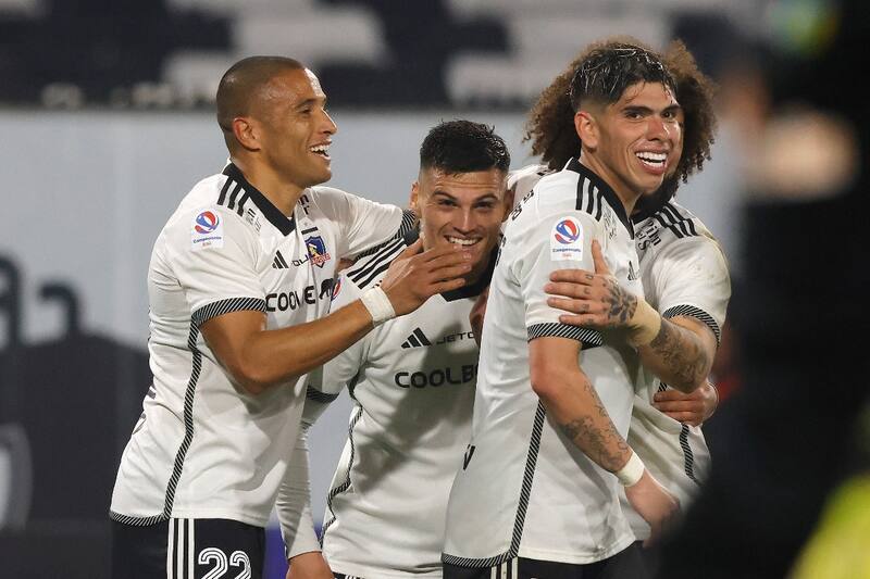 va a la carga por Matías Catalán.